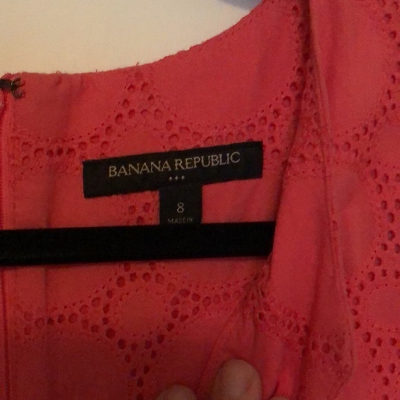 Coral coloured shift dress - Picture 2 of 4